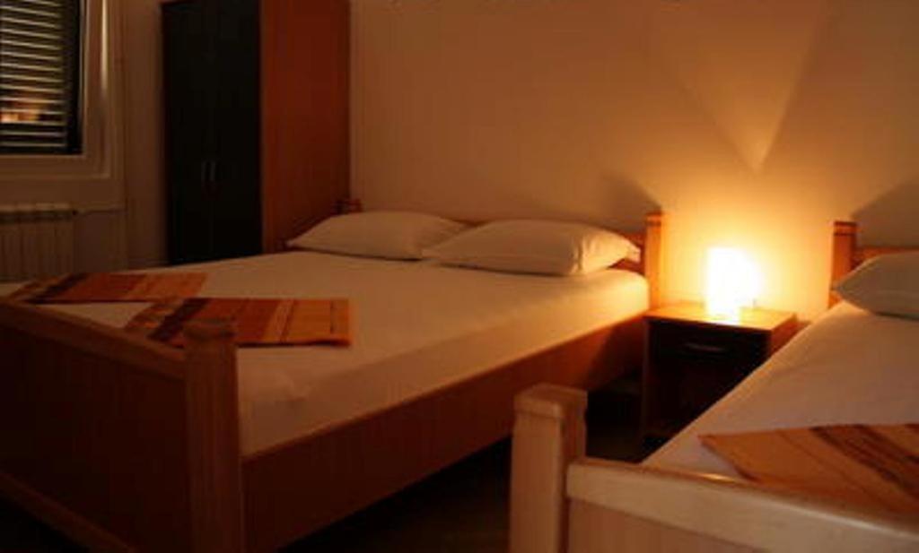Apartments & Rooms M Petrovac Номер фото
