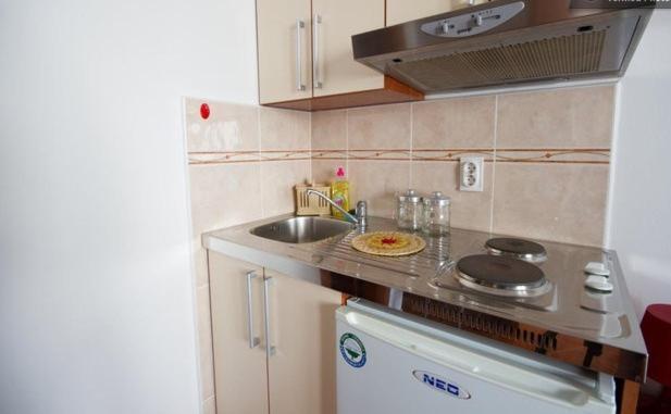 Apartments & Rooms M Petrovac Номер фото
